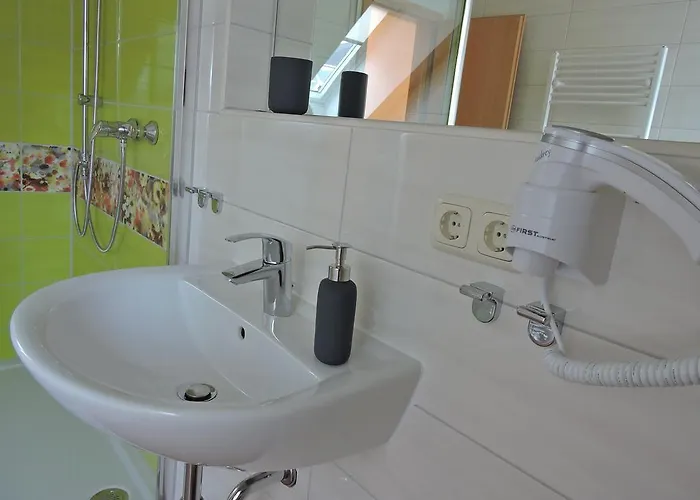 Haus Sebastian * كورورت اوبرويسنثا